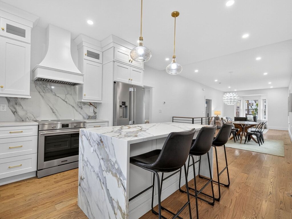 Property Photo:  31 Houghton St A  MA 02143 