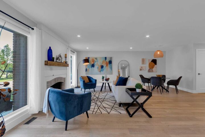 Property Photo:  39 Midpark Close SE  AB T2X 1N9 