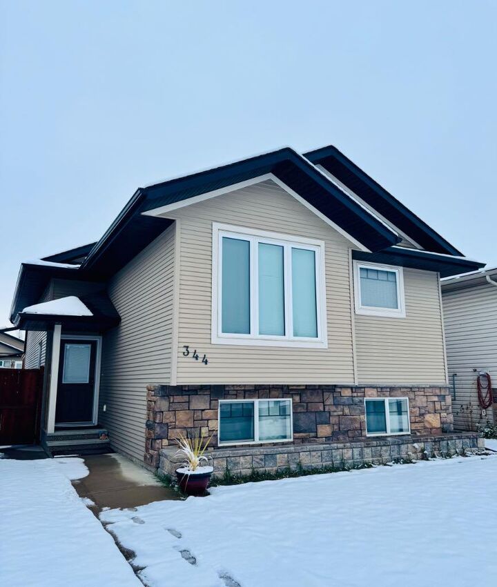 344 Timothy Drive  Red Deer AB T4P 0L1 photo