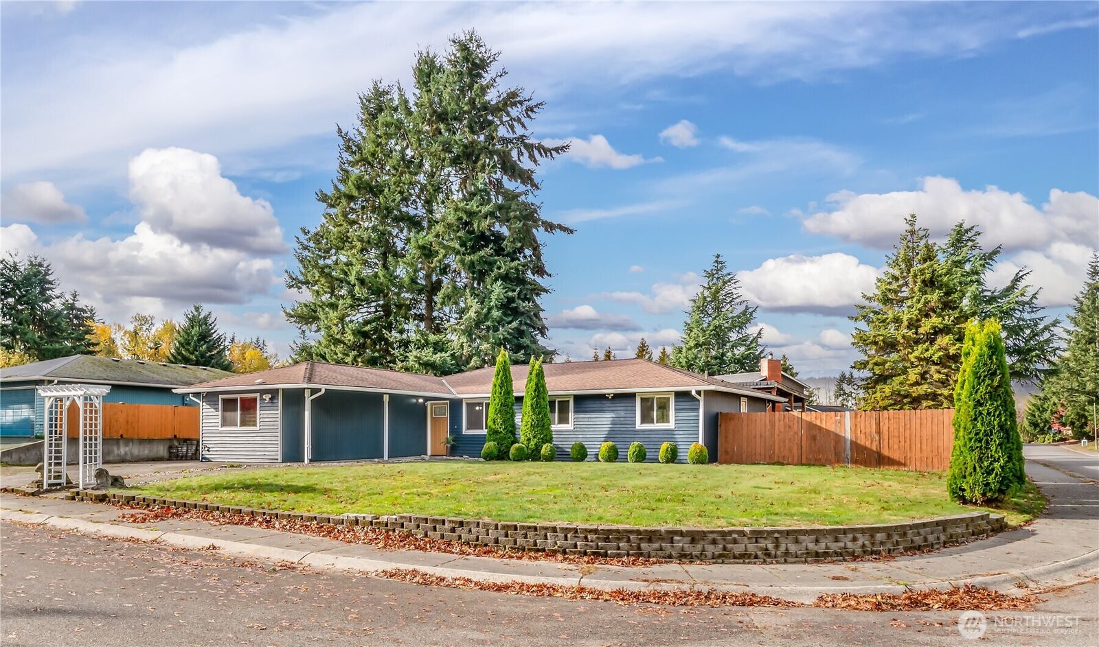Property Photo: 1701 104th Place SW WA 98204