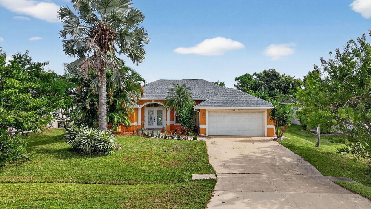 Property Photo: 3282 SE West Snow Road FL 34984