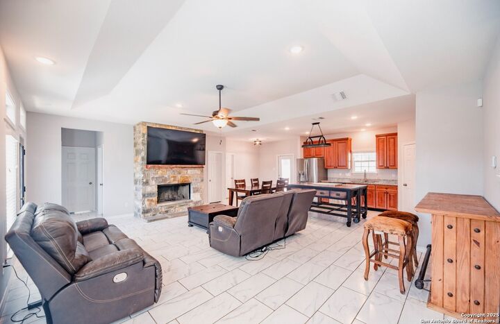 Property Photo: 176 Brooklynn TX 78133