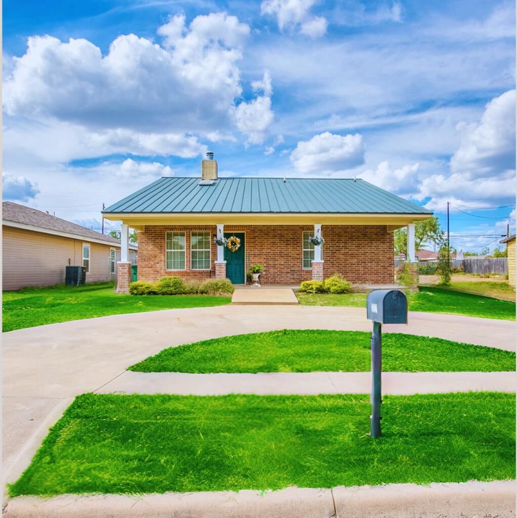 Property Photo: 2638 Webster St TX 76901