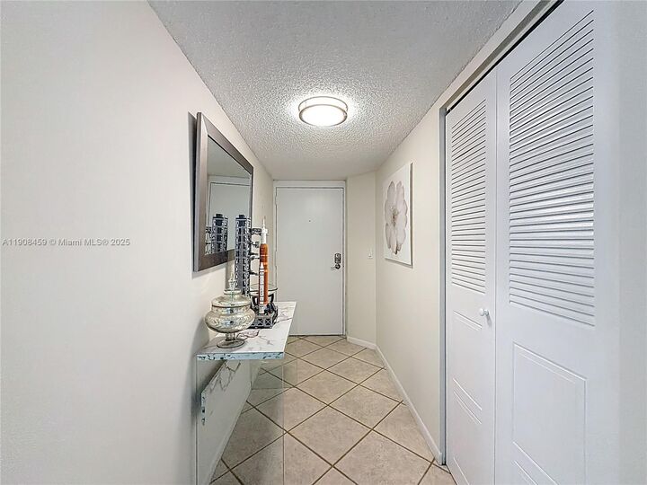 Property Photo: 1101 River Reach Dr 209 FL 33315
