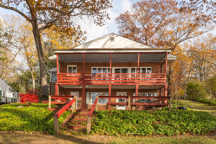 542 Lake Drive  Guilford CT 06437 photo