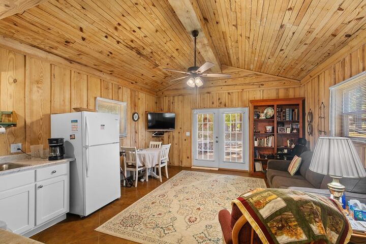 Property Photo: 10135 S County Rd 59 AL 36350