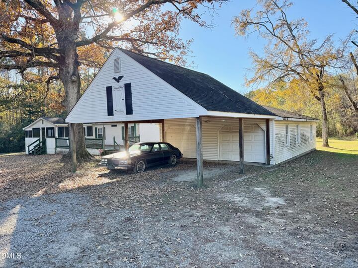 Property Photo:  8621 Hicksboro Road  NC 27565 