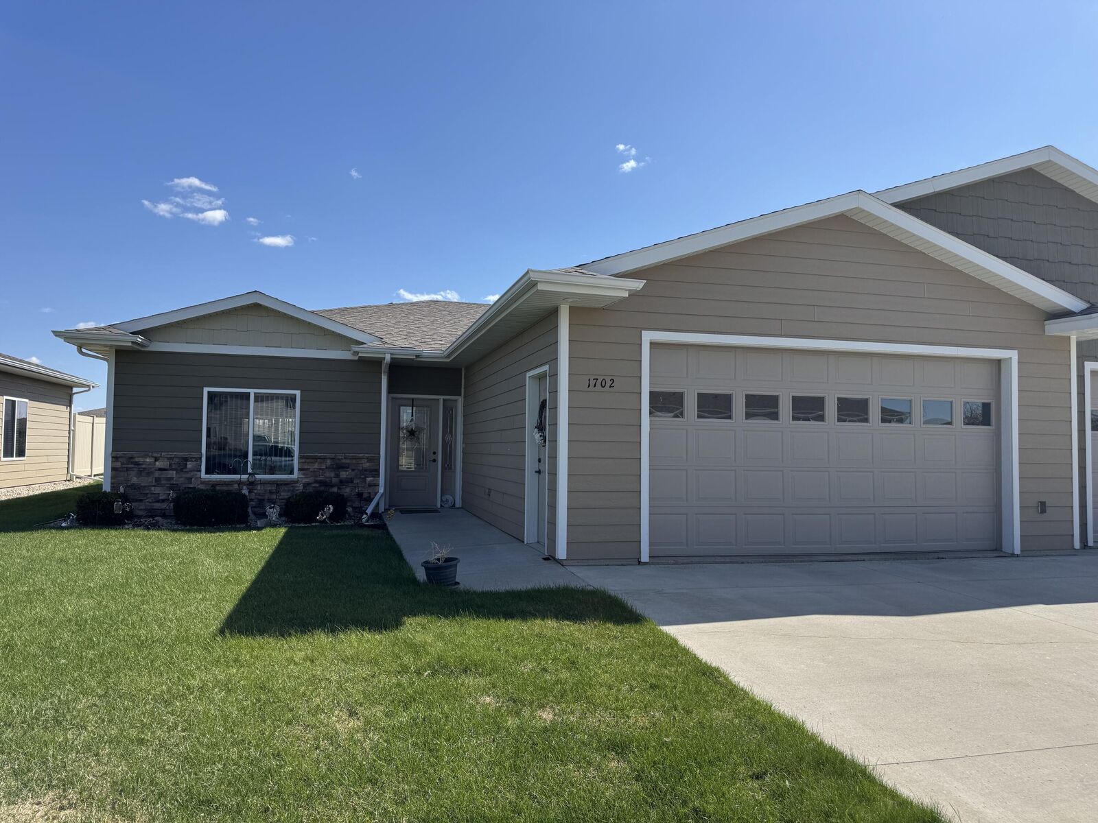 Property Photo: 1702 Miller Lane SD 57401