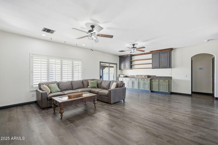 Property Photo:  19623 W Meadowbrook Avenue  AZ 85340 