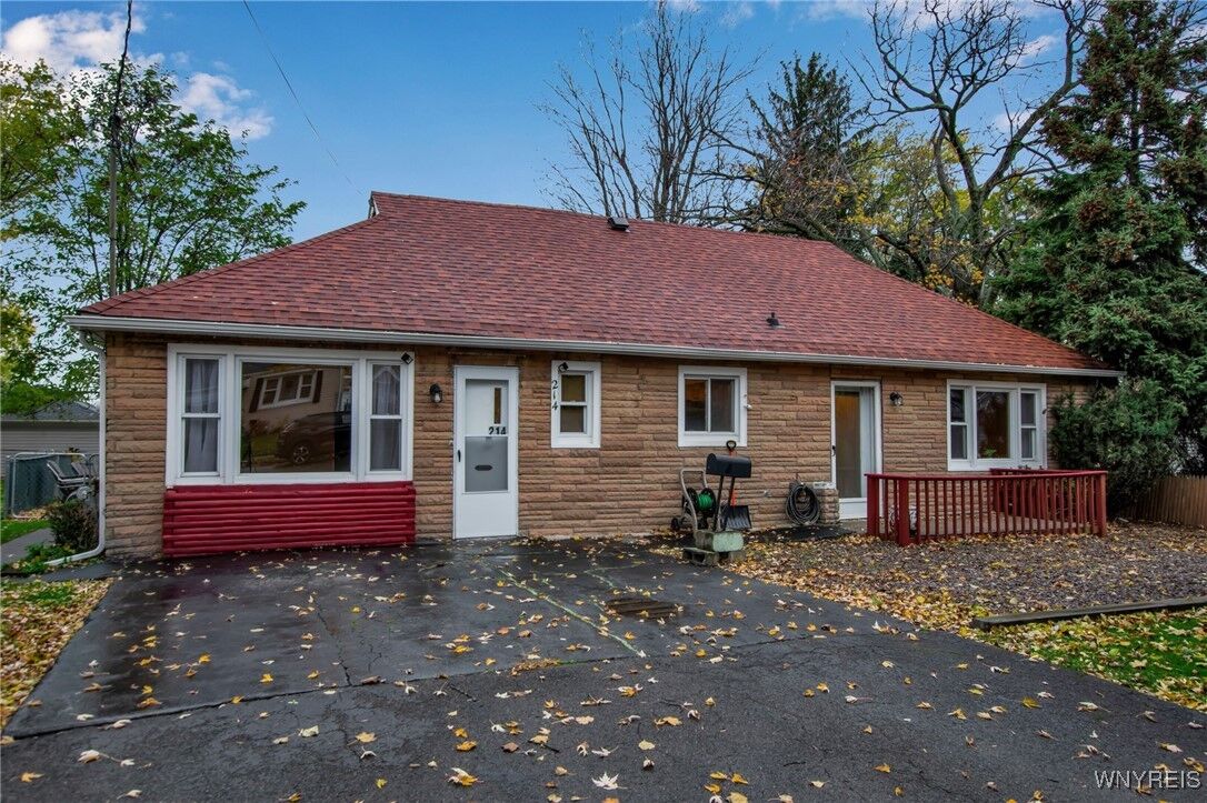 Property Photo:  214 Aurora Avenue  NY 14224 
