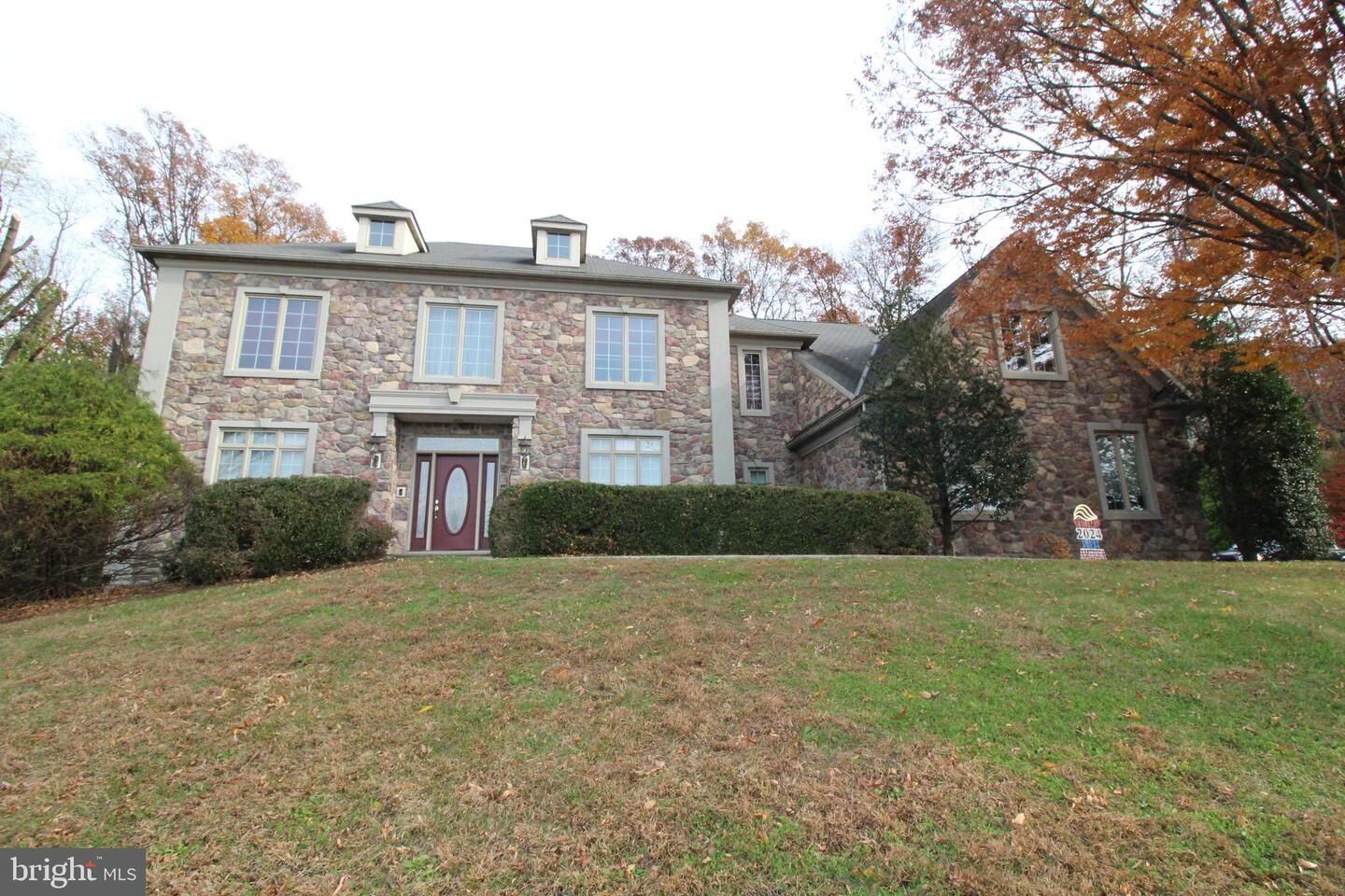 Property Photo: 7 Woods Way PA 19610