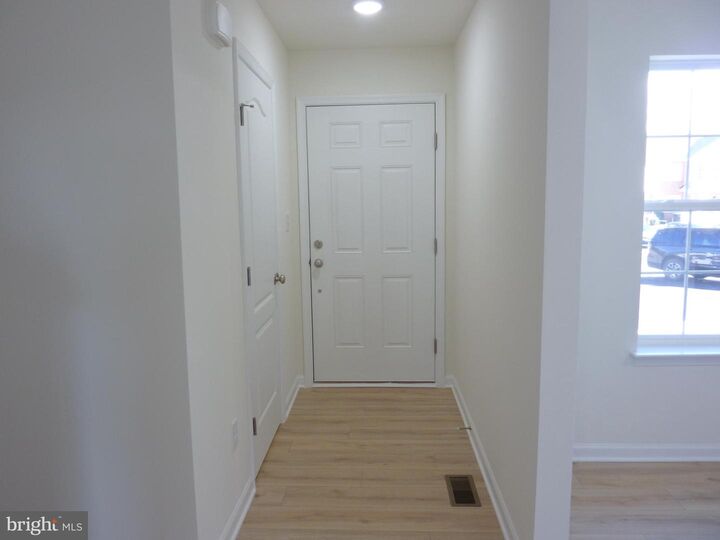 Property Photo:  69 Cotswood Court  DE 19977 