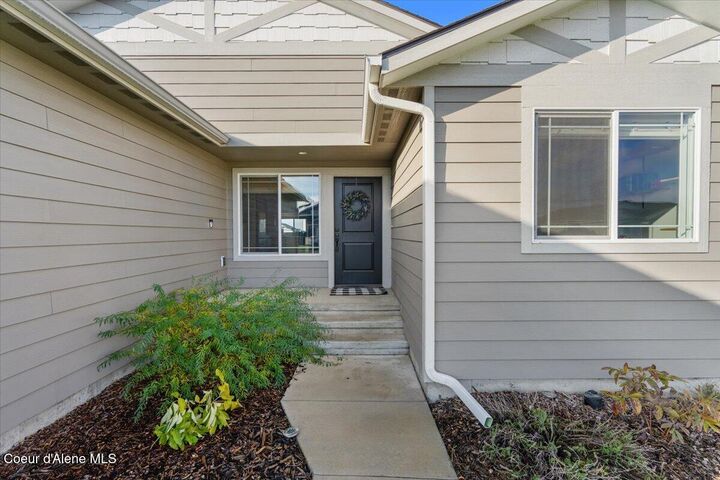 Property Photo:  10101 N Belgrave Loop  ID 83835 