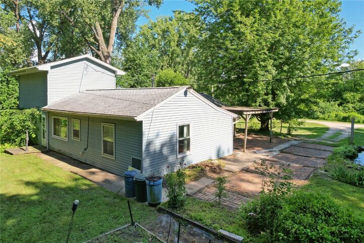 Property Photo: 10205 Feather Ridge Road IA 52341