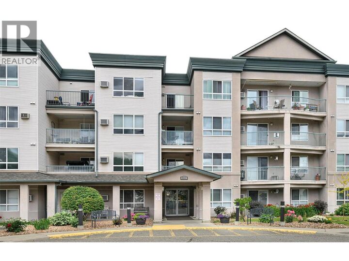 Photo de la propriété:  860 Nicolani Drive 204  BC V2B 5B3 