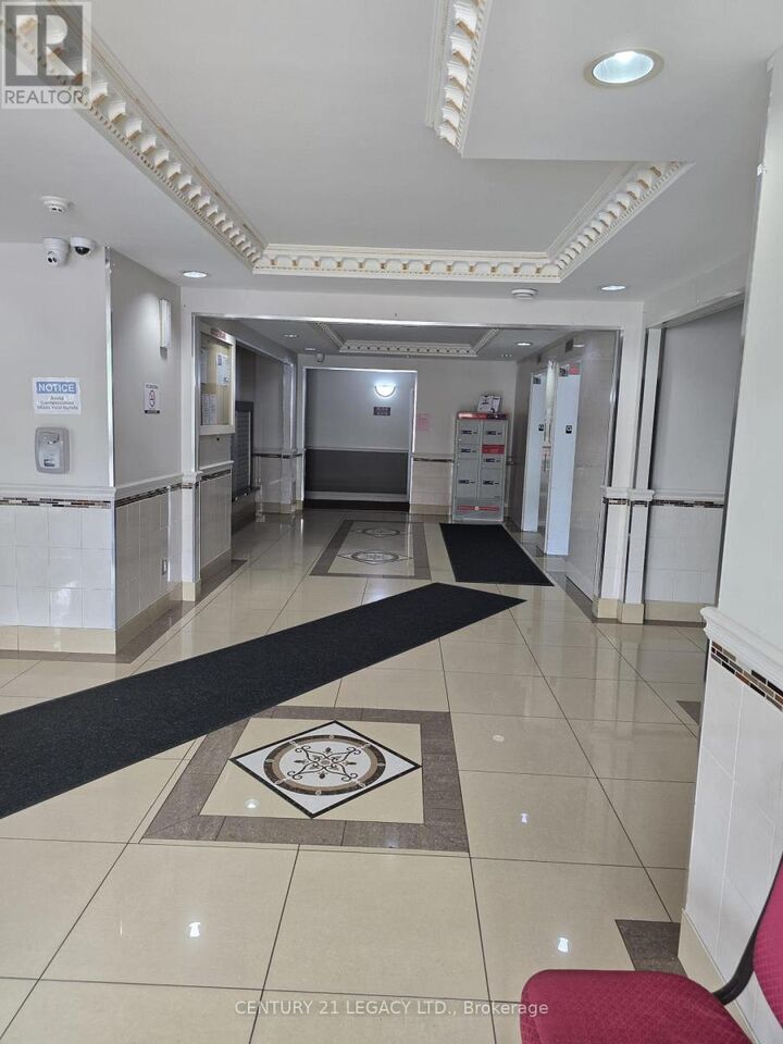 Property Photo:  7405 Goreway Drive 306  ON L4T 0A3 