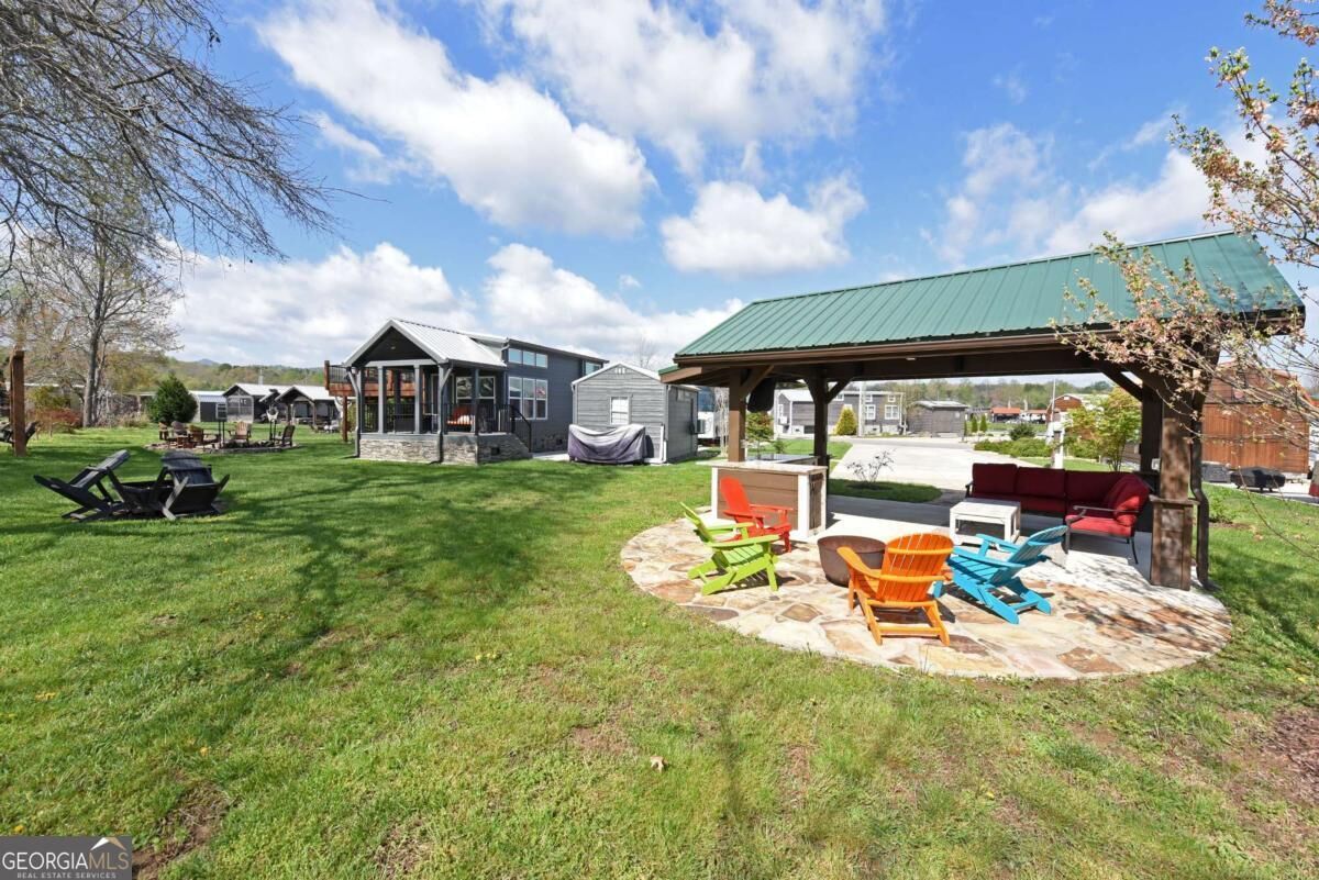 Property Photo:  467 Golden Nugget Road  GA 30512 