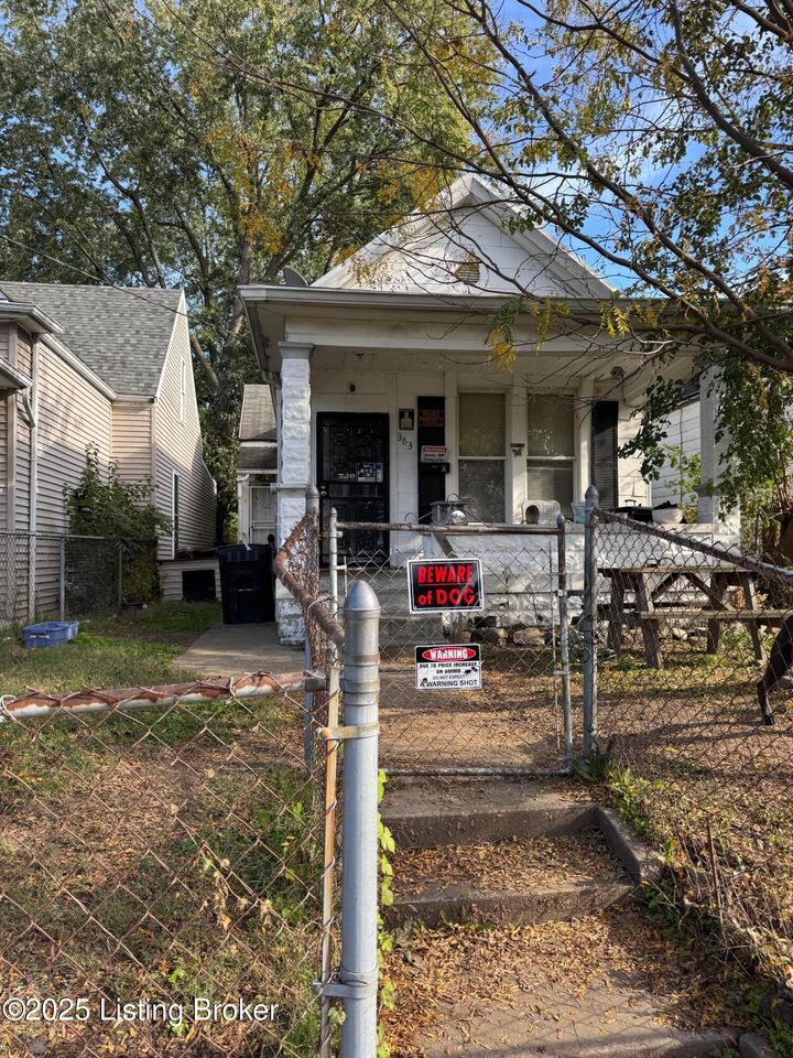 Property Photo: 363 N 27th St KY 40212