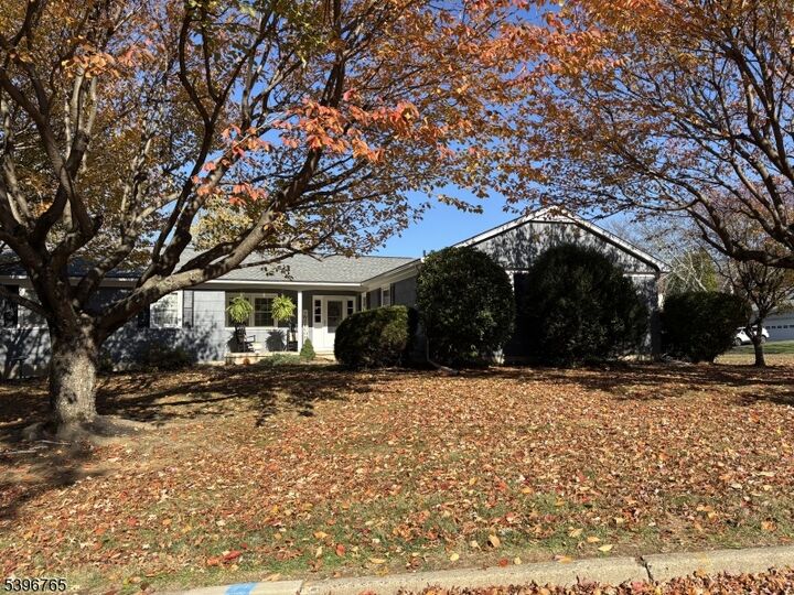 Property Photo:  19 Hillcrest Ln  NJ 08829 