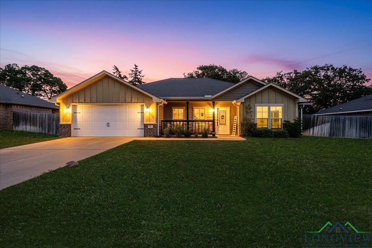 Property Photo: 393 Noah Lane TX 75771