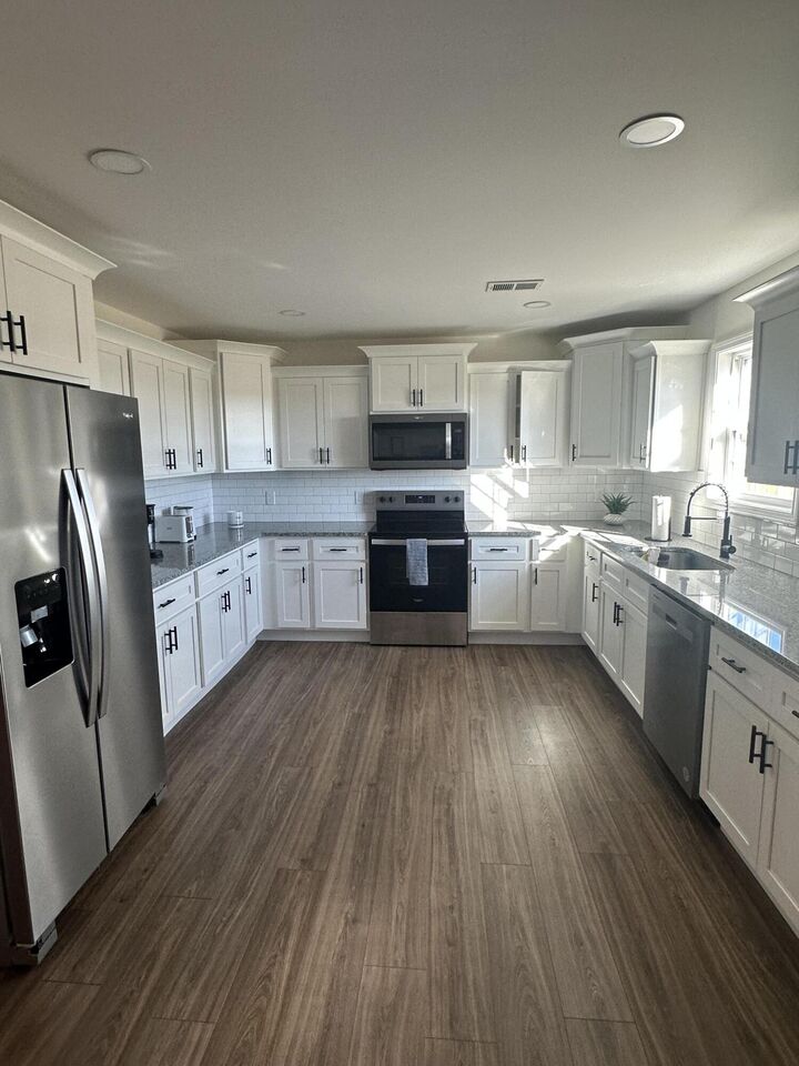 Property Photo:  149 Lone Oak Drive  KY 42503 