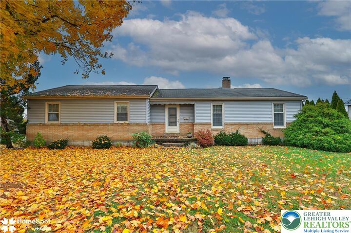 Property Photo:  529 Dalton Street  PA 18049 