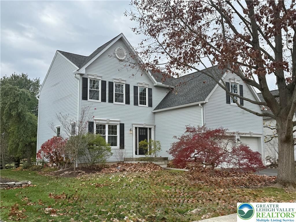 Property Photo: 280 Susquehanna Trail PA 18104