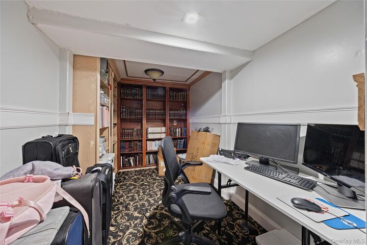 Property Photo:  81 Sharon Drive  NY 10977 