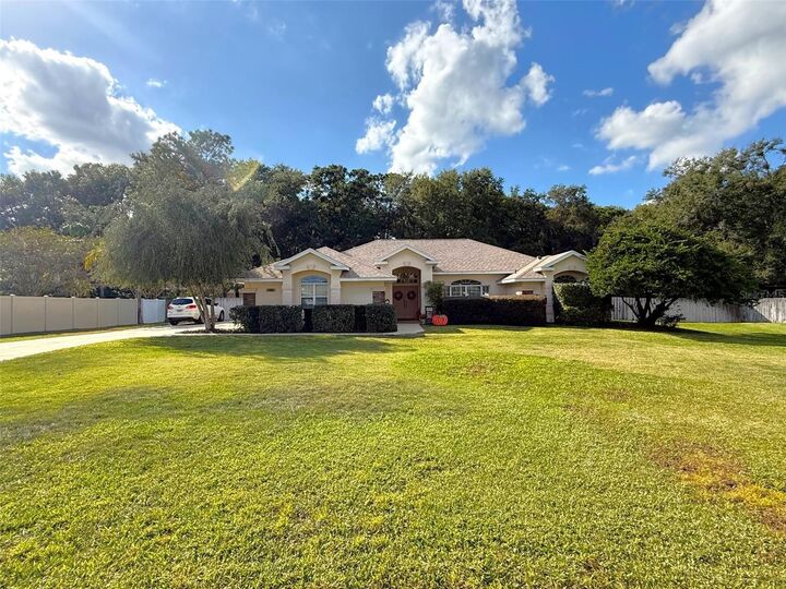 Property Photo: 4980 SE 47th Terrace Road FL 34480