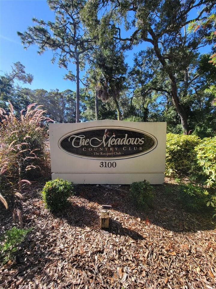 Property Photo: 3097 Willow Green 32 FL 34235