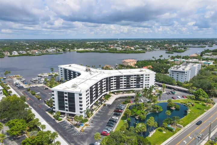 Property Photo:  5855 Midnight Pass Road 420  FL 34242 