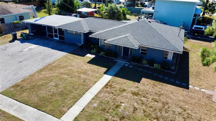 Property Photo: 1011 14th Street W FL 34221