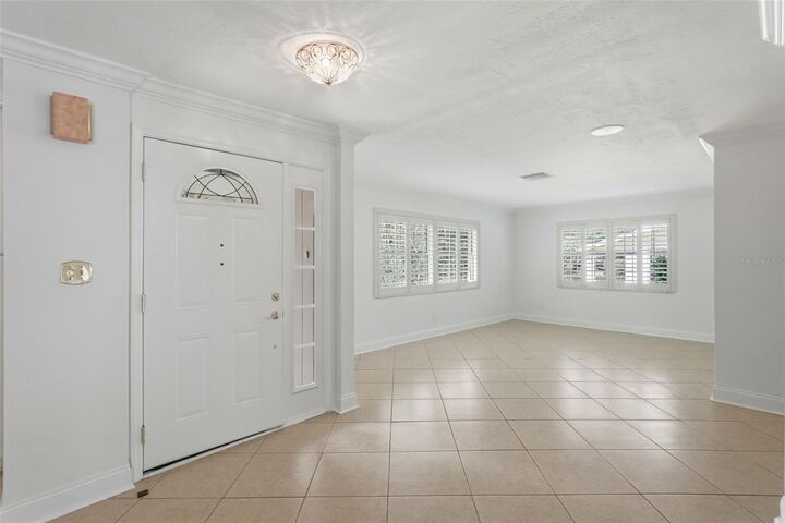 Property Photo: 8235 39th Avenue N FL 33709