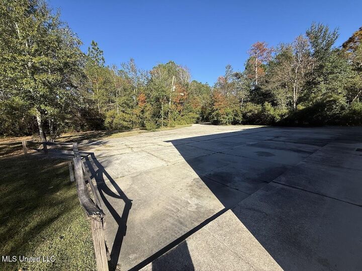 Property Photo: 17207 Camellia Street MS 39556