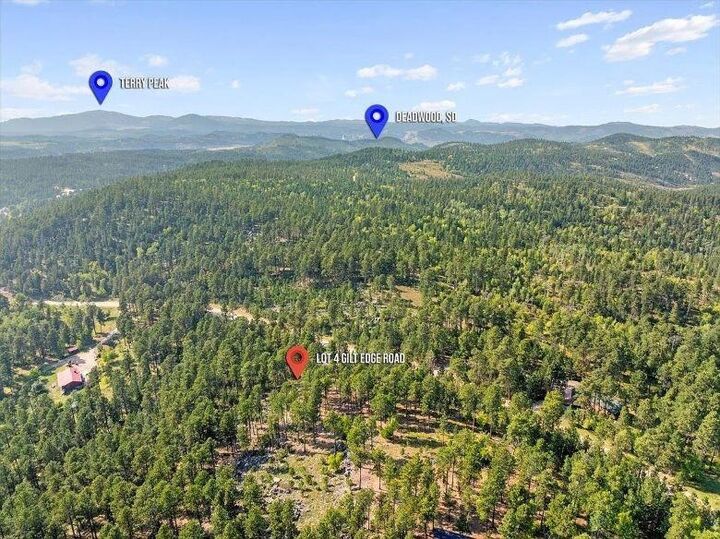 Property Photo: 11795 Gilt Edge Road SD 57732