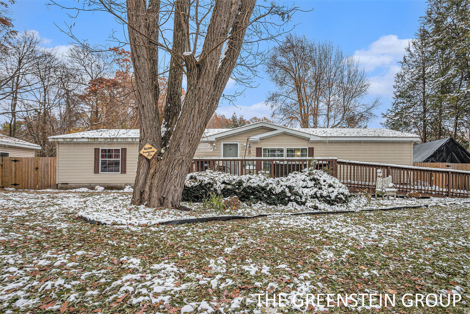 Property Photo:  1585 Richards Drive  MI 49010 