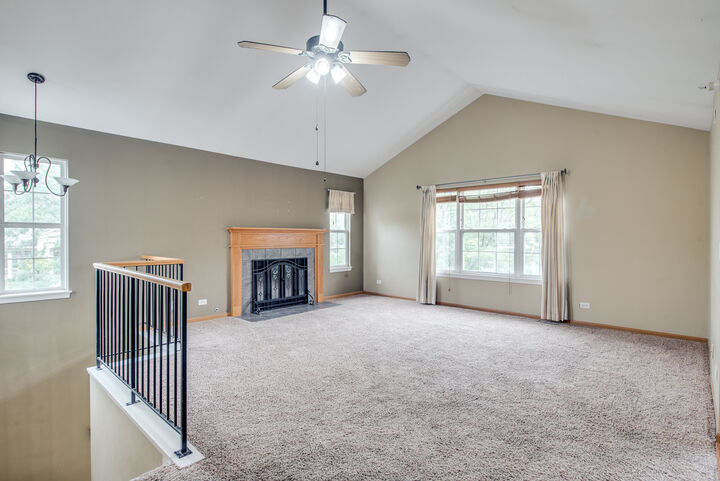 Property Photo:  2492 Dickens Drive 2492  IL 60503 