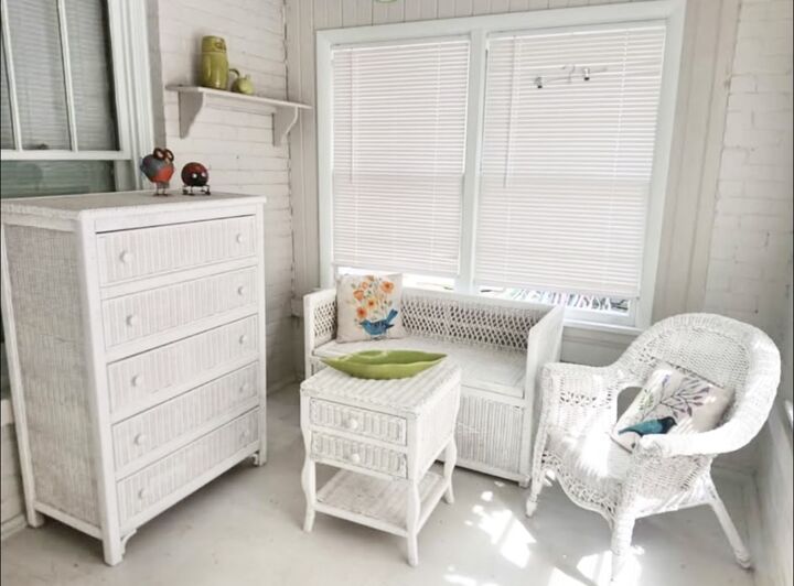 Property Photo:  149 S Gladstone Avenue  IL 60506 