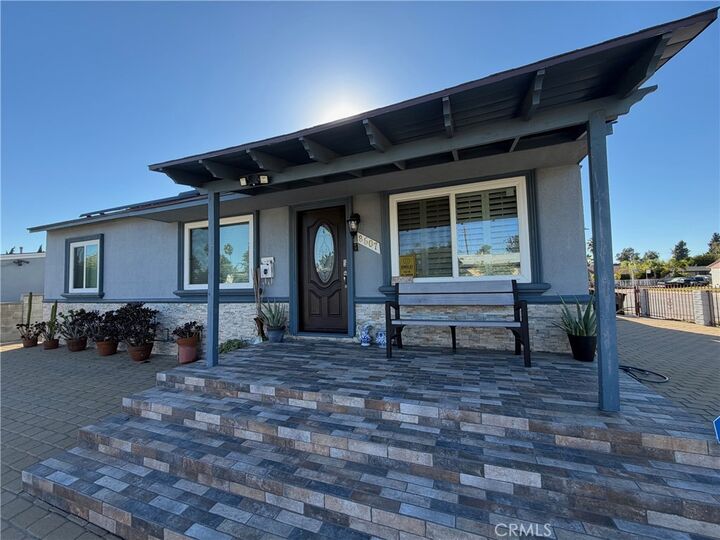 8607 Cantaloupe Avenue  Panorama City CA 91402 photo