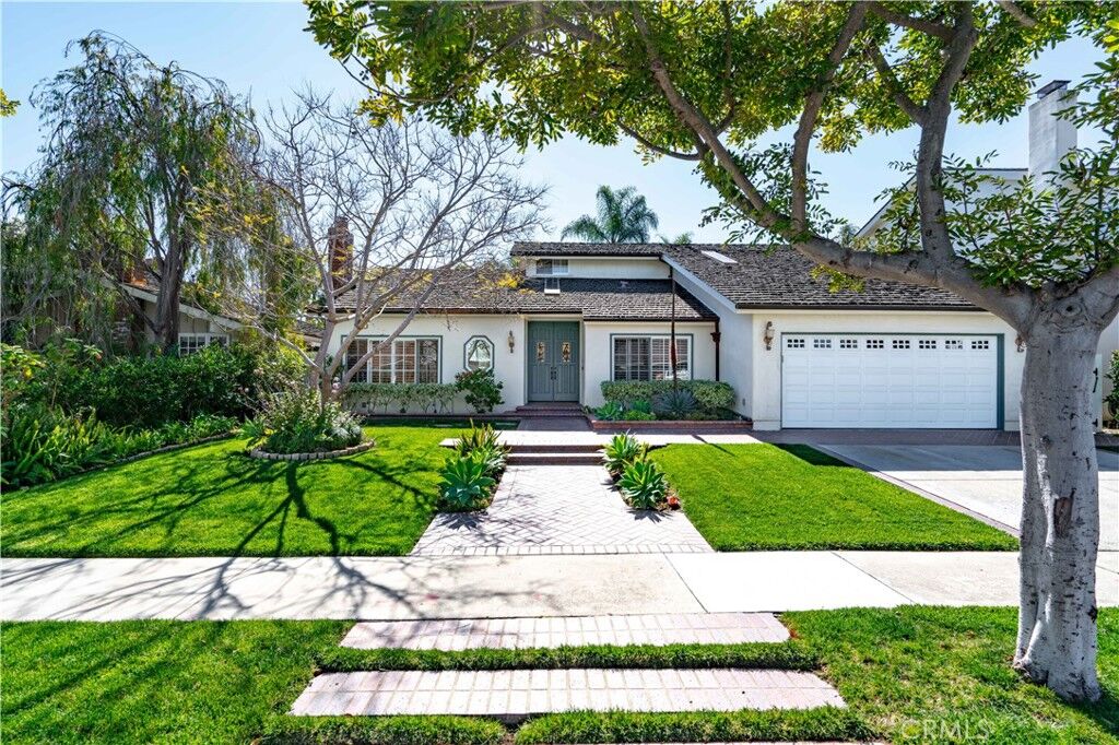 Property Photo:  1955 Port Laurent  CA 92660 