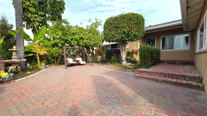 Property Photo:  11514 Mollyknoll  CA 90604 