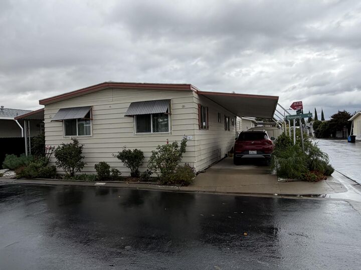 Property Photo:  4216 Bouquet Way 103  CA 95834 