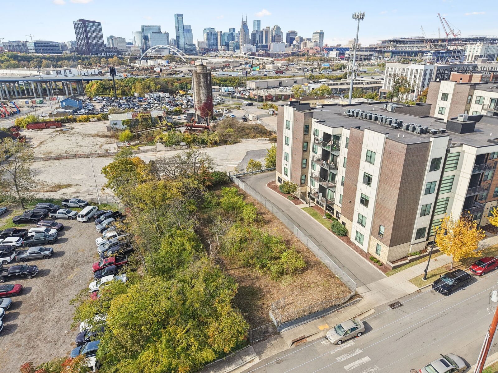 Property Photo: 822 S 6th St TN 37206