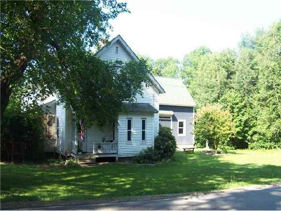 Property Photo: 320 Bunker Hill Rd NH 03032