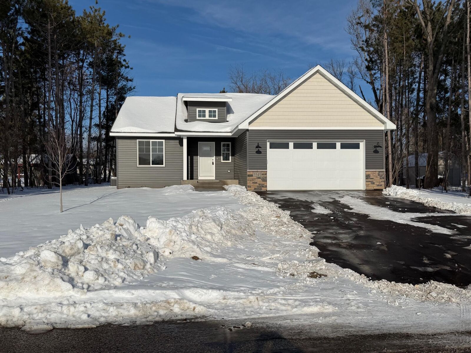 Property Photo: 1141 Pinewood Trail WI 54017