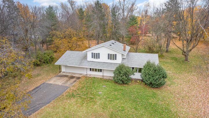 Property Photo:  9832 Chisholm Trail  MN 55340 