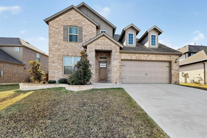 Property Photo: 2918 Grand Lookout Lane TX 76001