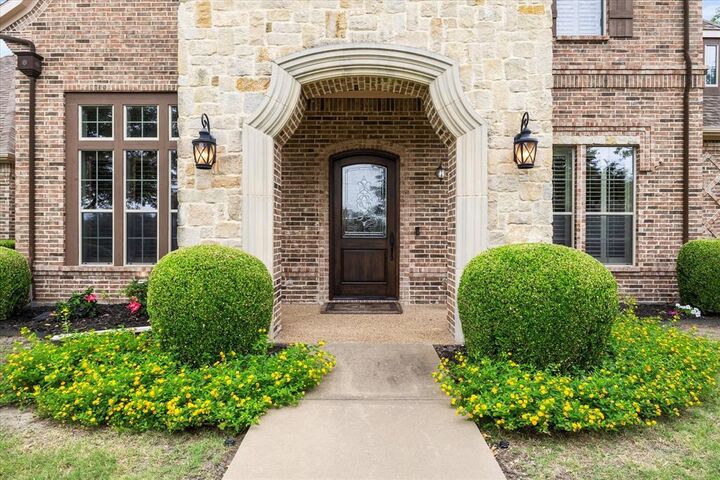 Property Photo:  405 Wyndemere Boulevard  TX 75032 