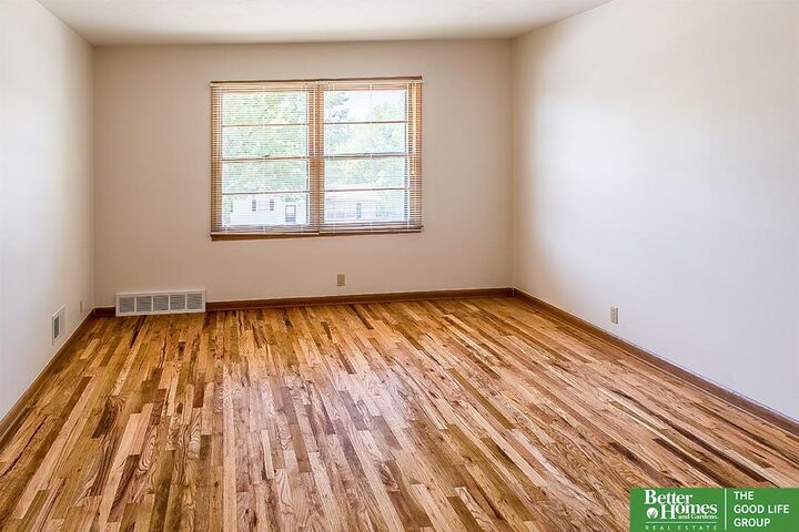 Property Photo:  3215 S 108th Street  NE 68144 