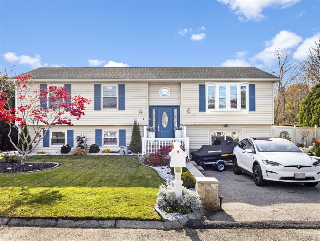 Property Photo:  871 Norman St  MA 02721 